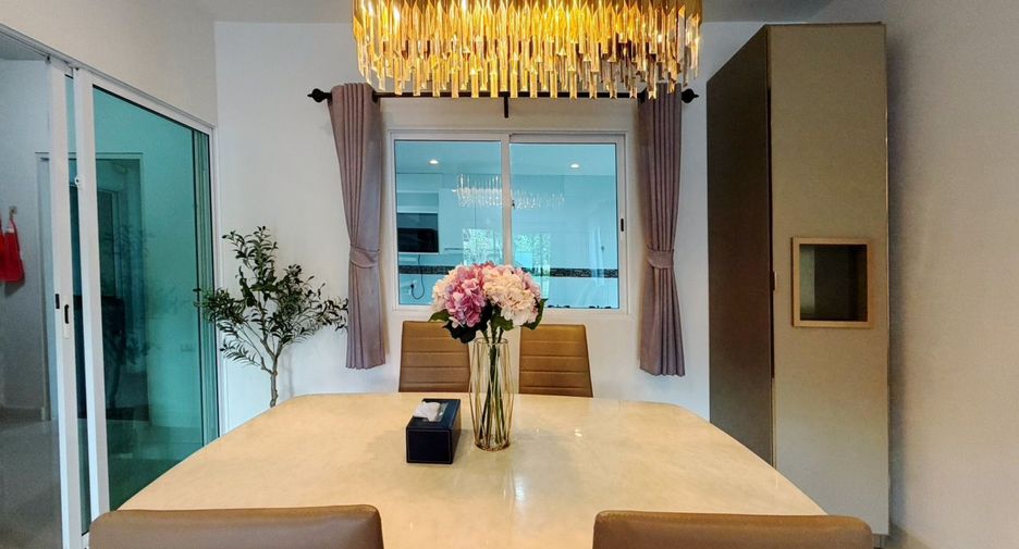 For rent 3 bedrooms house in Mueang Phuket, Phuket