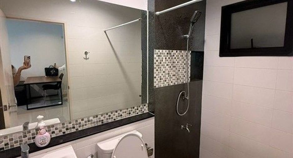 Продажа 2 спальни таунхаус в Bang Phli, Самутпракан