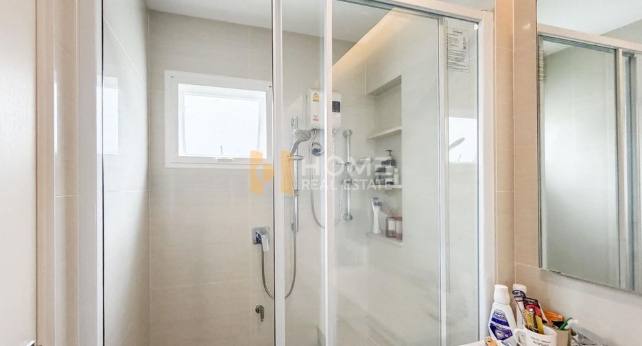 For sale 3 bedrooms house in Mueang Nonthaburi, Nonthaburi