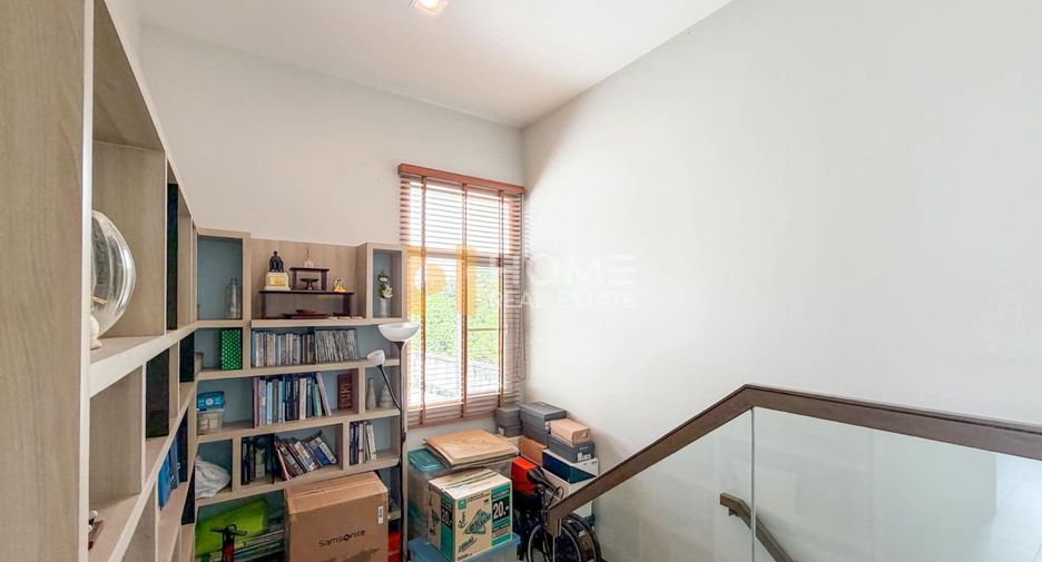 For sale 3 bedrooms house in Mueang Nonthaburi, Nonthaburi