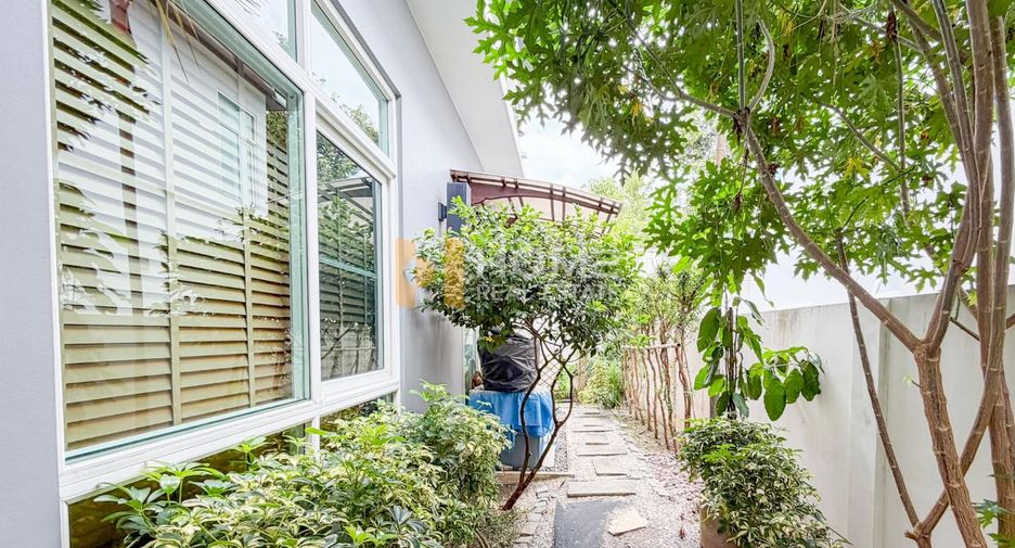 For sale 3 bedrooms house in Mueang Nonthaburi, Nonthaburi