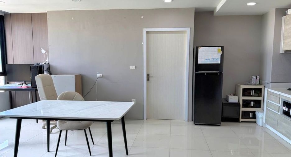 For sale 2 bedrooms apartment in Jomtien, Pattaya