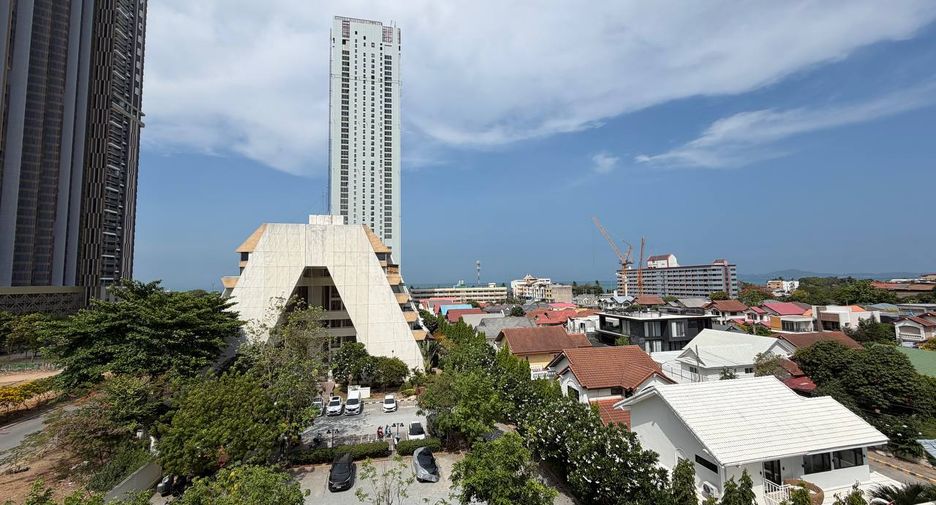 For sale 2 bedrooms apartment in Jomtien, Pattaya