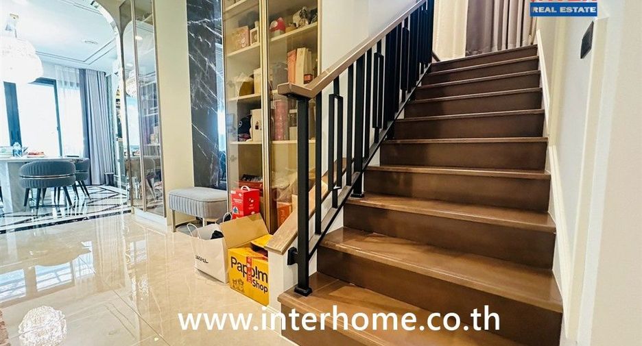 For sale 4 bedrooms house in Bang Phli, Samut Prakan