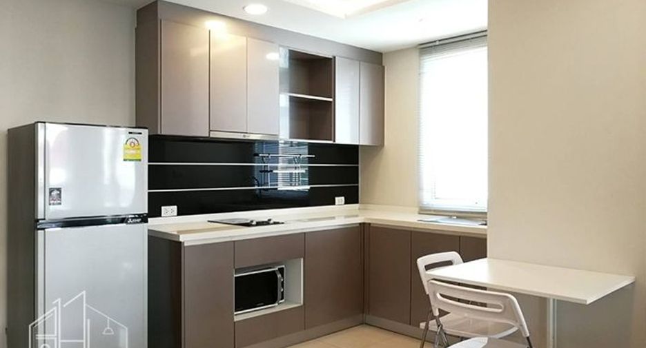 Apartamento en alquiler de 1 habitaciones en Khlong Toei, Bangkok
