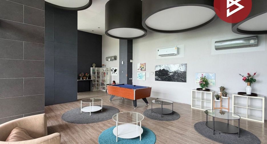 Condo en venta de 2 habitaciones en Bang Khae, Bangkok