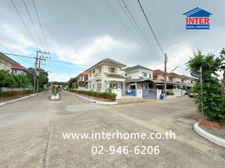For sale 4 bedrooms house in Thawi Watthana, Bangkok