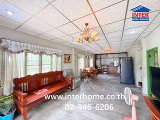 For sale 4 bedrooms house in Thawi Watthana, Bangkok