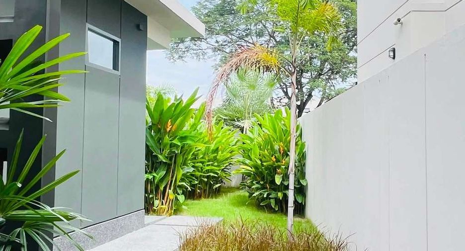 For rent 3 bedrooms house in Hang Dong, Chiang Mai