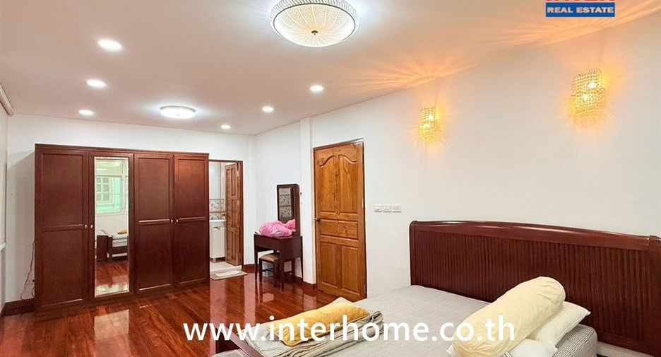 ให้เช่า 5 ห้องนอน บ้านเดี่ยว ใน สาทร, กรุงเทพฯ