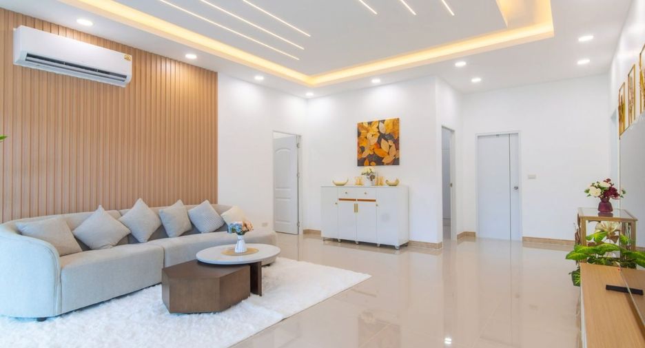 For sale 3 bedrooms house in Jomtien, Pattaya