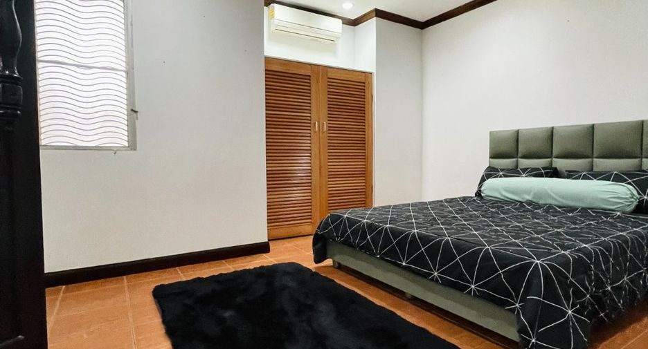 For sale 2 bedrooms apartment in Jomtien, Pattaya