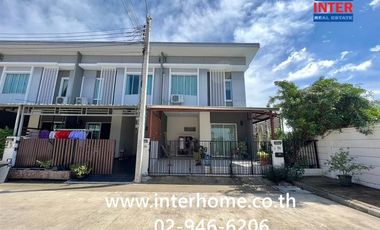 À vendre 4 chambres maison de ville à Khlong Sam Wa, Bangkok