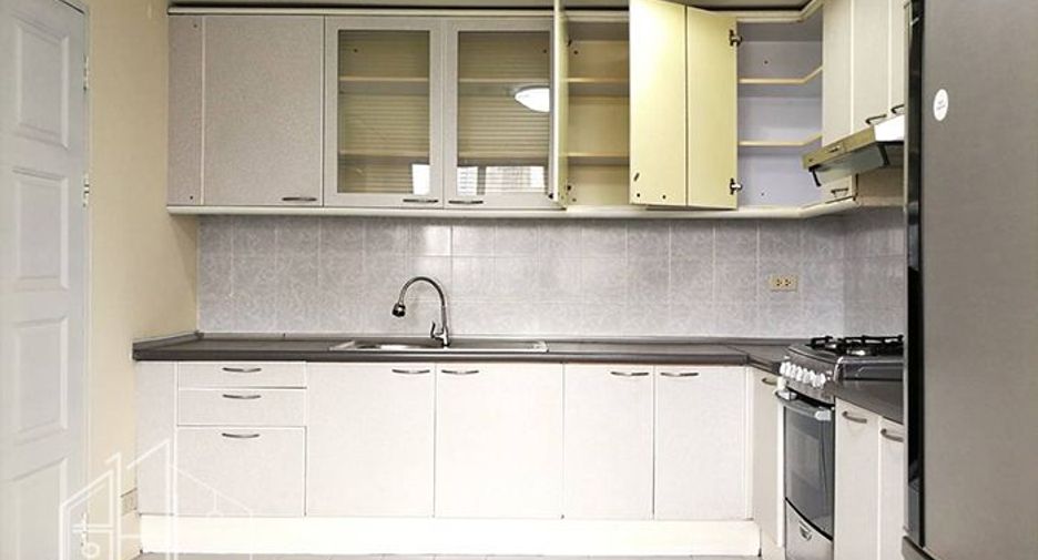 For rent 2 ベッドルーム condo in Khlong Toei, Bangkok