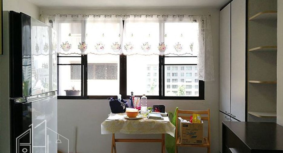 Apartamento en alquiler de 2 habitaciones en Khlong Toei, Bangkok