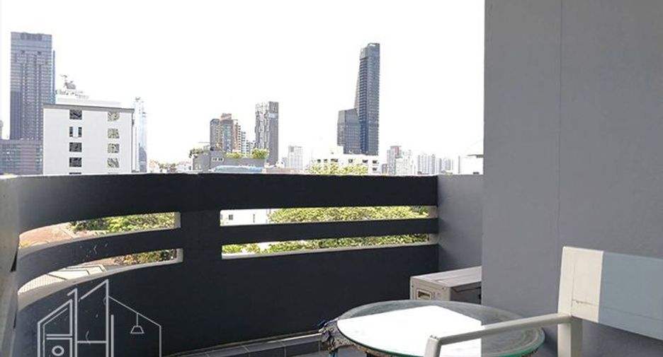 Apartamento en alquiler de 2 habitaciones en Khlong Toei, Bangkok