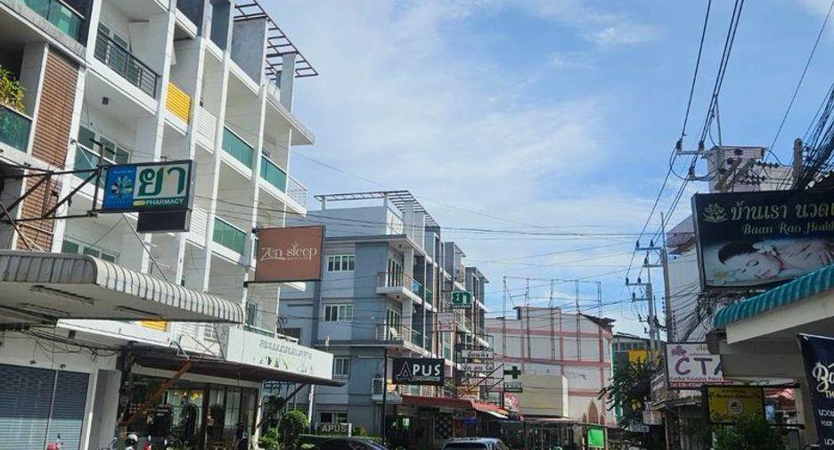 Local comercial en venta en Bang Lamung, Chonburi