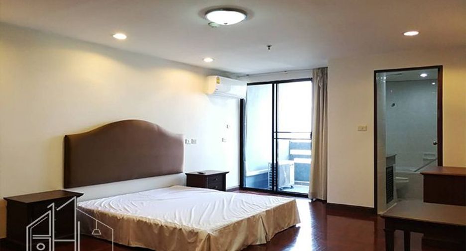 For rent 3 ベッドルーム apartment in Khlong Toei, Bangkok