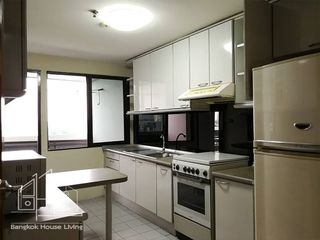 Аренда 2 спальни апартаменты в Кхлонг Тоеи, Бангкок