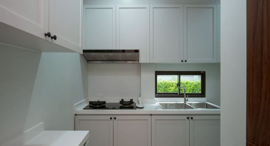 For rent and for sale 4 bedrooms house in Hang Dong, Chiang Mai