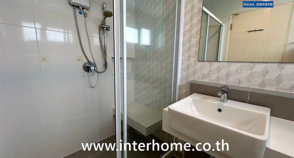 Casa en venta de 3 habitaciones en Bang Bo, Samut Prakan