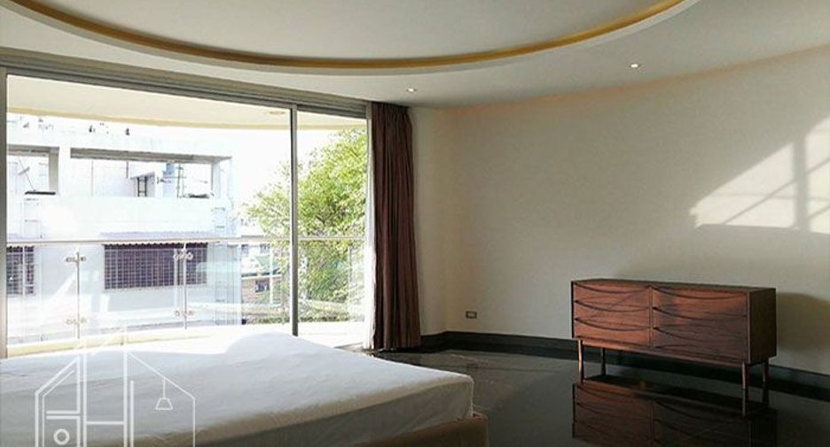 Wohnung zur Miete mit 3 Zimmer in Watthana, Bangkok