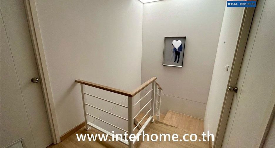Reihenhaus zum Kauf mit 3 Zimmer in Bang Phli, Samut Prakan