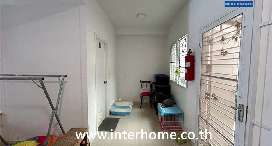 Reihenhaus zum Kauf mit 3 Zimmer in Bang Phli, Samut Prakan