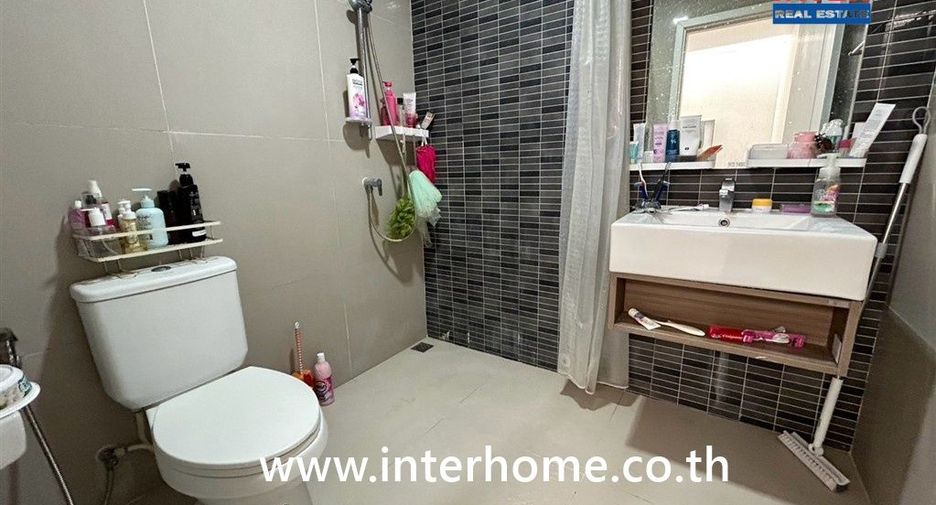 Reihenhaus zum Kauf mit 3 Zimmer in Bang Phli, Samut Prakan