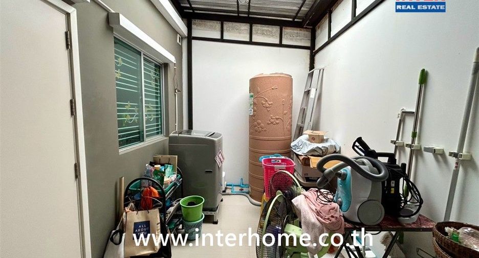 Reihenhaus zum Kauf mit 3 Zimmer in Bang Phli, Samut Prakan