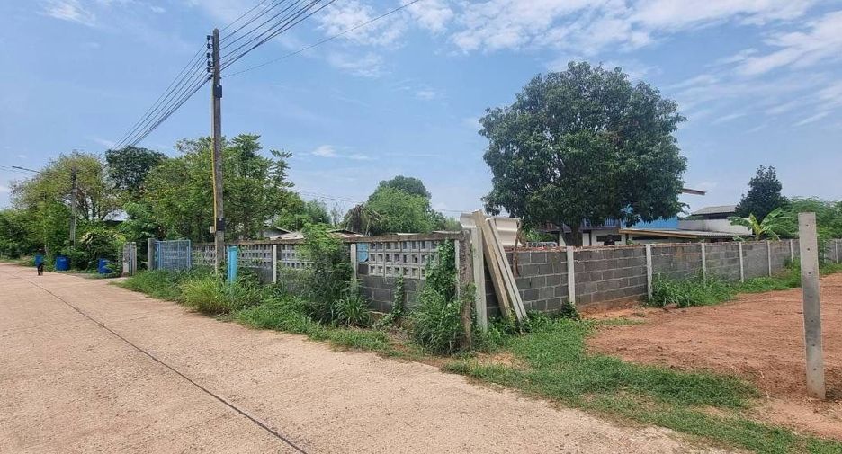 À vendre terrain à Phanom Sarakham, Chachoengsao