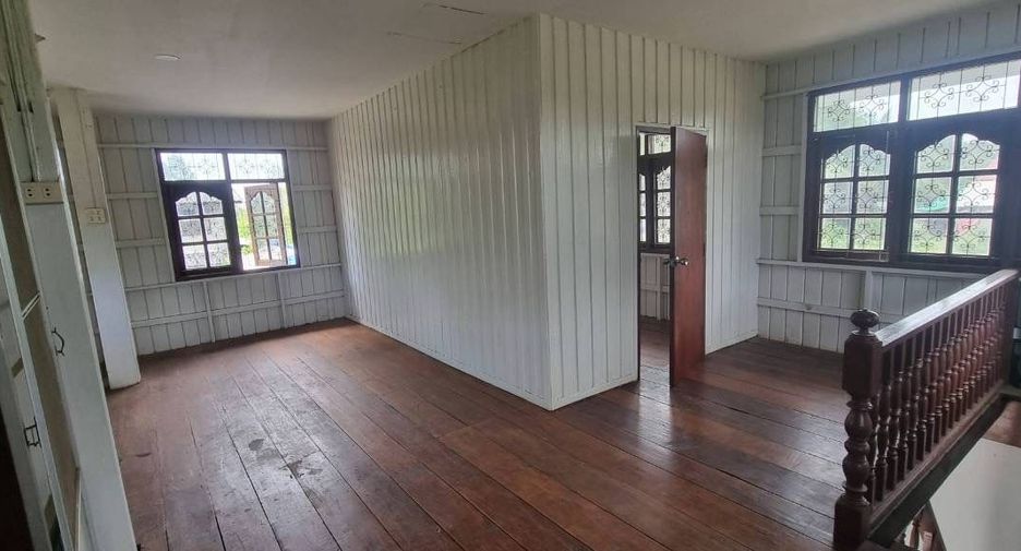 Casa en venta de 2 habitaciones en Phanom Sarakham, Chachoengsao