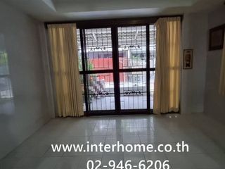 Casa adosada en venta de 4 habitaciones en Chatuchak, Bangkok