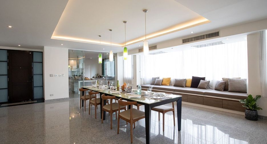 Wohnung zur Miete mit 3 Zimmer in Watthana, Bangkok