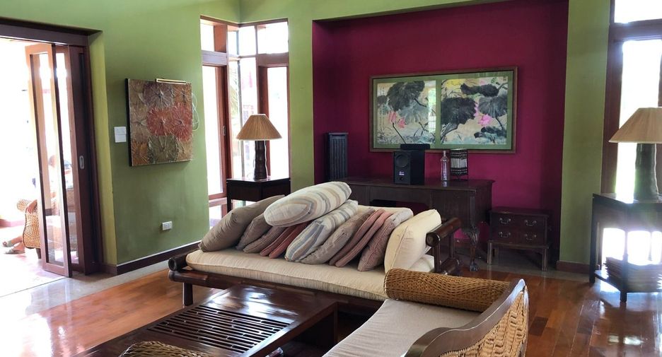 For sale 3 bedrooms villa in Mae On, Chiang Mai