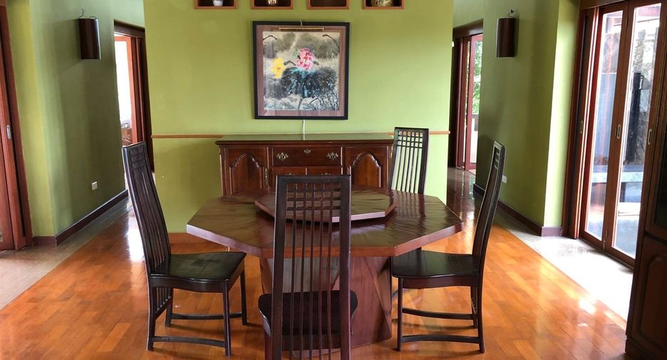 For sale 3 bedrooms villa in Mae On, Chiang Mai