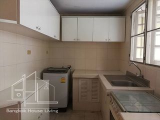 Apartment zur Miete mit 3 Zimmer in Watthana, Bangkok