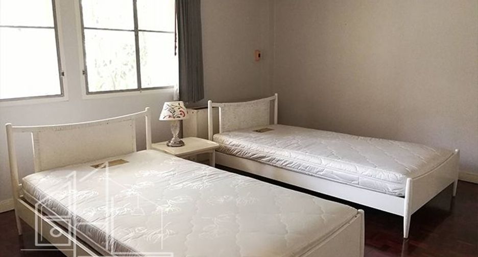 Apartment zur Miete mit 3 Zimmer in Watthana, Bangkok