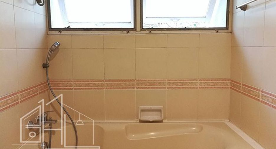 Apartment zur Miete mit 3 Zimmer in Watthana, Bangkok