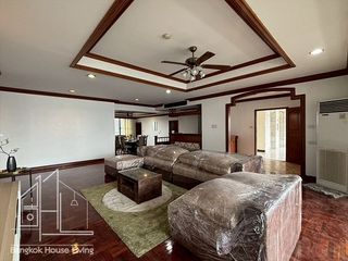 Apartment zur Miete mit 4 Zimmer in Watthana, Bangkok