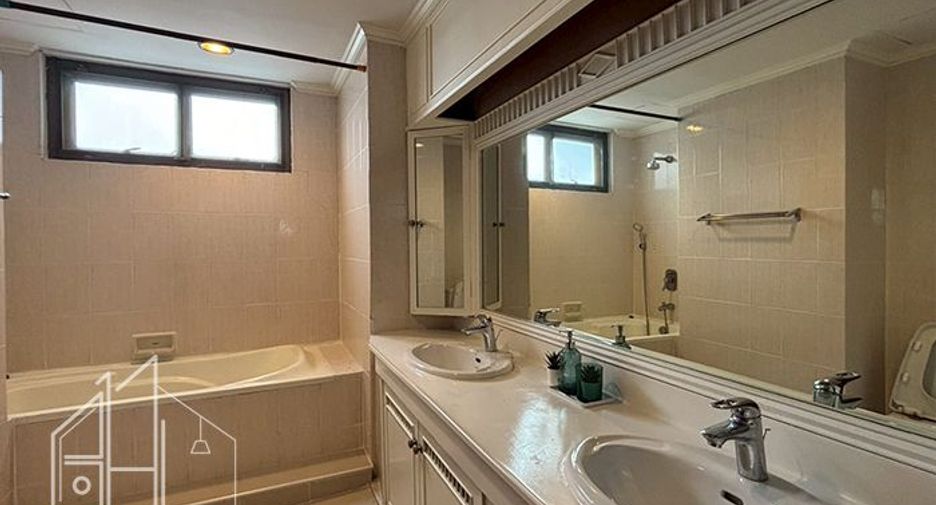 Apartment zur Miete mit 4 Zimmer in Watthana, Bangkok