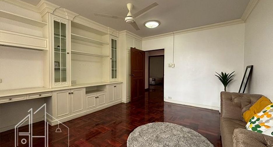 Apartment zur Miete mit 4 Zimmer in Watthana, Bangkok