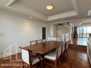 For rent 3 bedrooms condo in Watthana, Bangkok