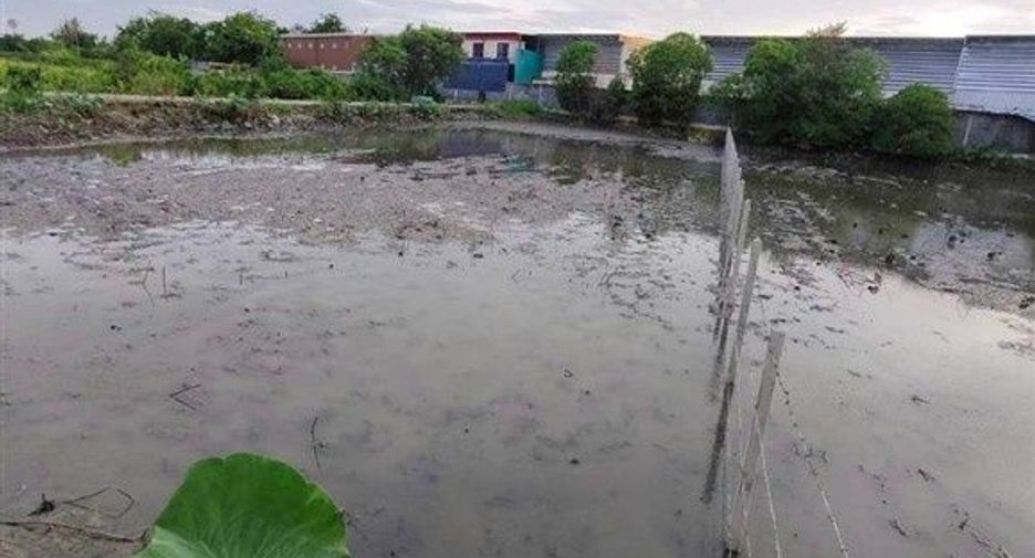 Grundstück zum Kauf in Bang Kruai, Nonthaburi