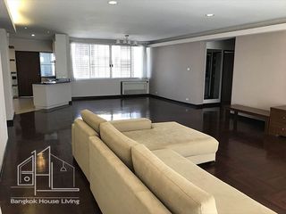 Apartment zur Miete mit 3 Zimmer in Khlong Toei, Bangkok