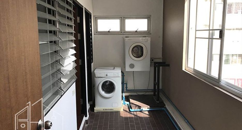 Apartment zur Miete mit 3 Zimmer in Khlong Toei, Bangkok