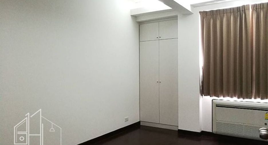 ให้เช่า 3 ห้องนอน คอนโด ใน คลองเตย, กรุงเทพฯ
