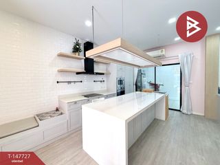 Reihenhaus zum Kauf mit 2 Zimmer in Bang Kruai, Nonthaburi