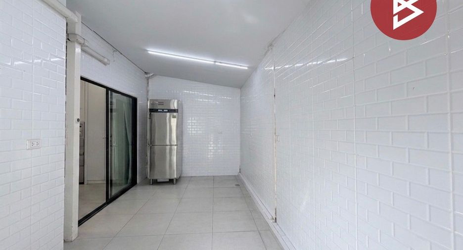 Reihenhaus zum Kauf mit 2 Zimmer in Bang Kruai, Nonthaburi