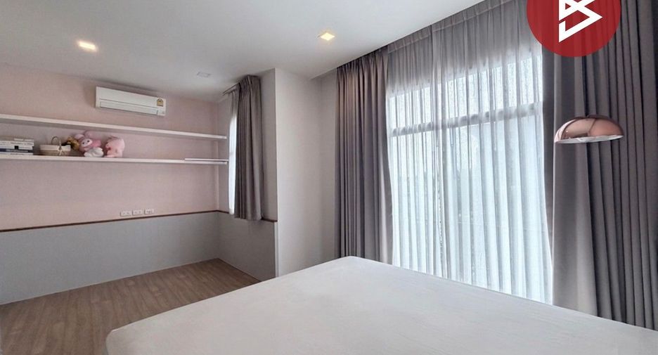 Reihenhaus zum Kauf mit 2 Zimmer in Bang Kruai, Nonthaburi